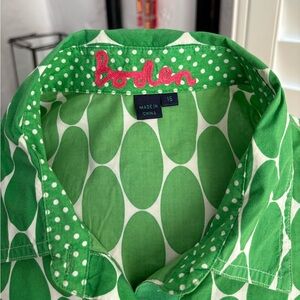 Cute Boden long sleeve button down blouse Green dot pattern.